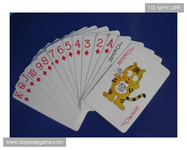 扑克王：揭秘成为顶级扑克玩家的必备策略与技巧